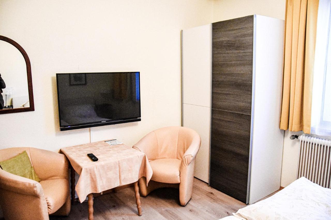 Hotel Reinisch Кёфлах Экстерьер фото